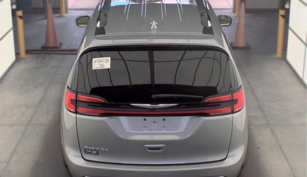 Chrysler Pacifica Touring L FWD 2021