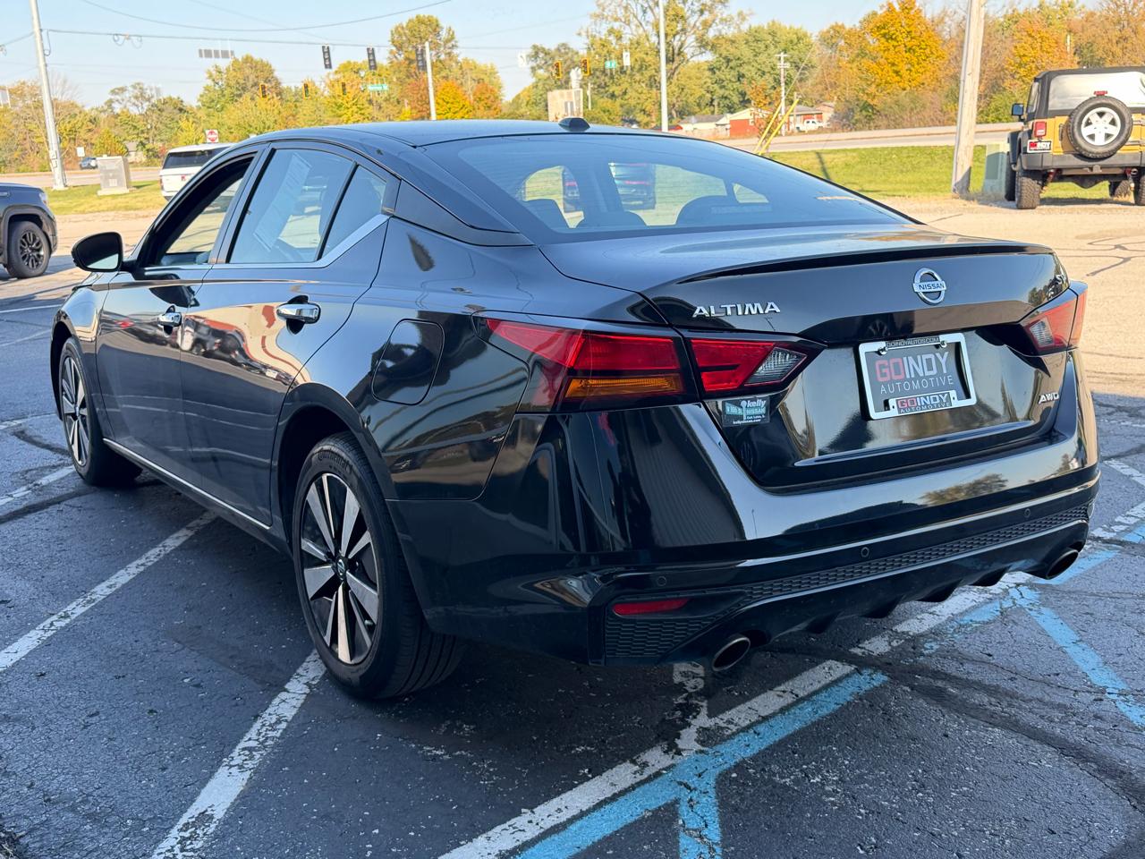 Nissan Altima 2.5 SV AWD Sedan 2022