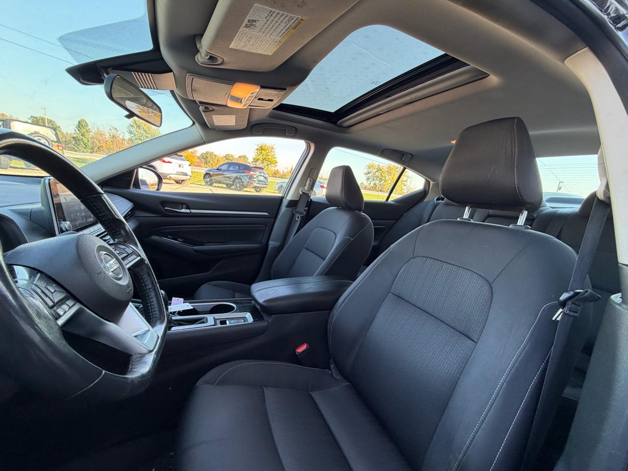 Nissan Altima 2.5 SV AWD Sedan 2022