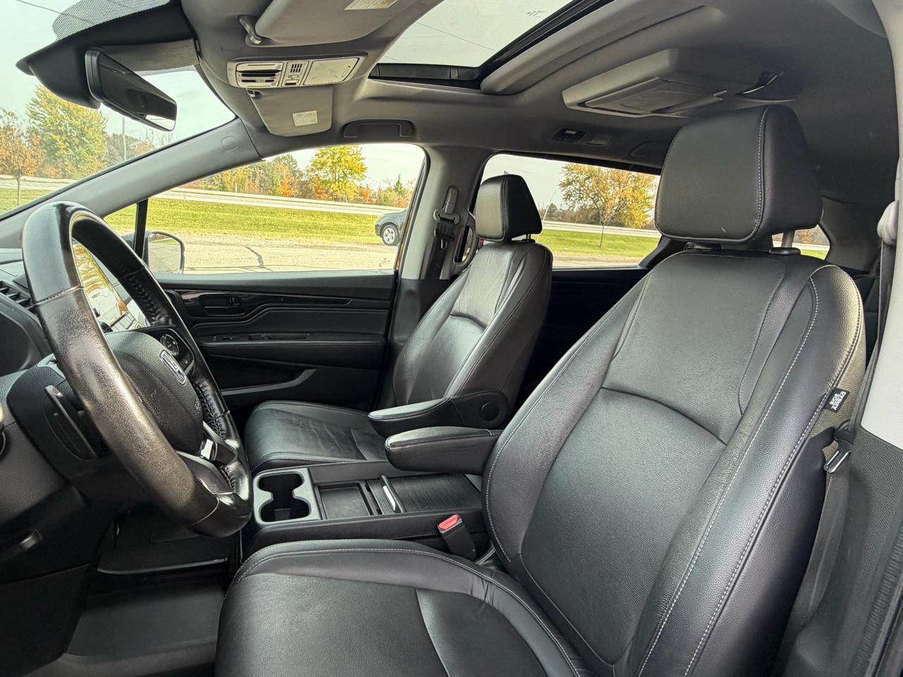 Honda Odyssey Touring Auto 2022