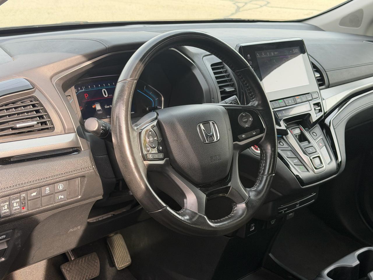 Honda Odyssey Touring Auto 2022