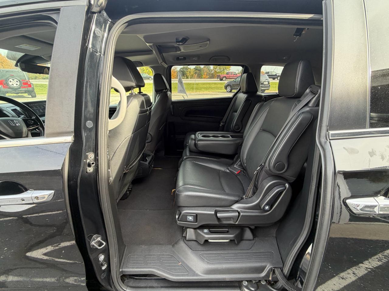 Honda Odyssey Touring Auto 2022