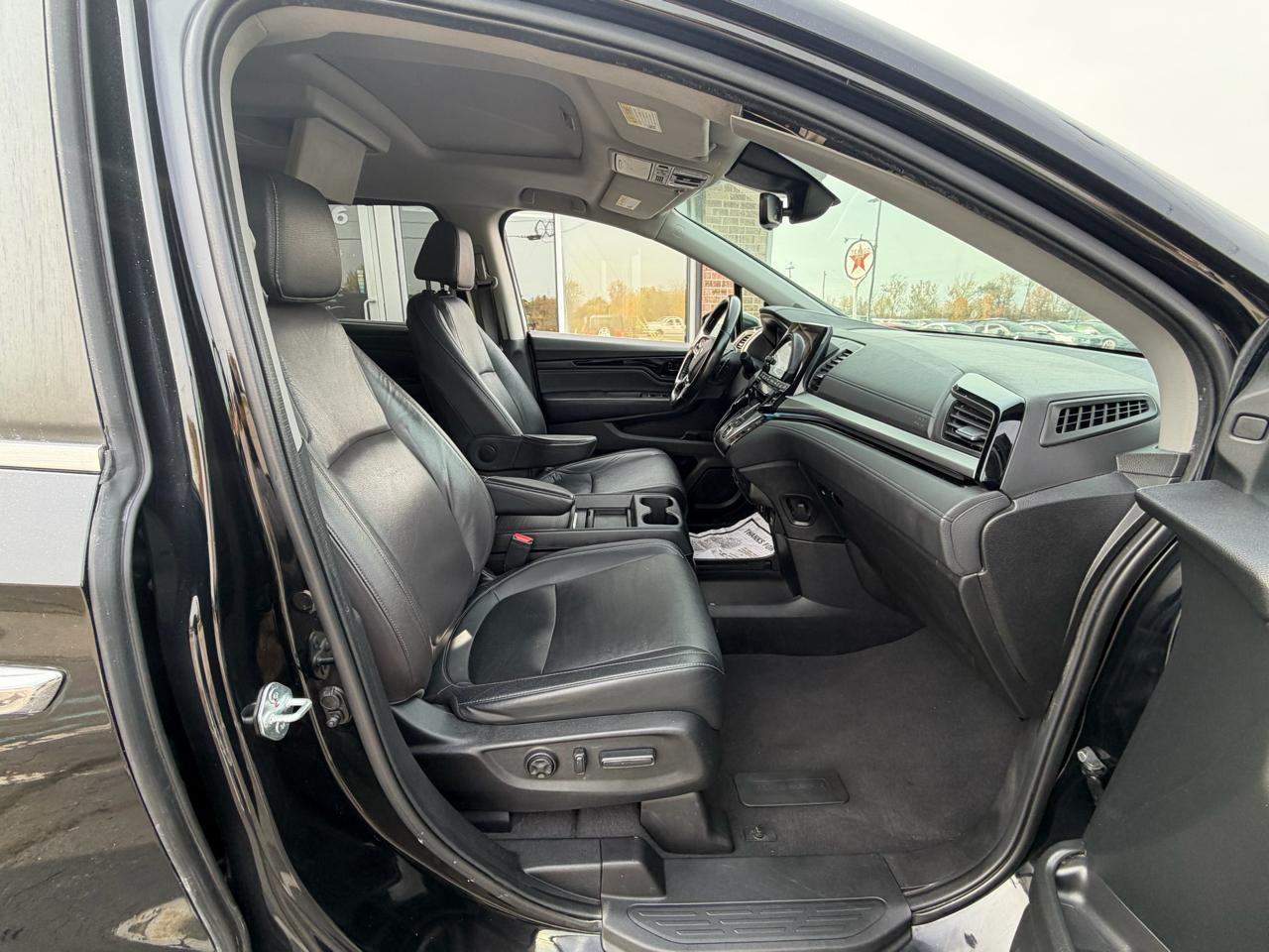 Honda Odyssey Touring Auto 2022