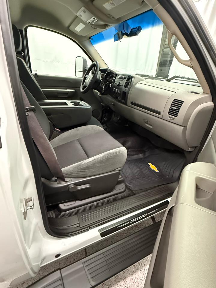 Chevrolet Silverado 3500HD LT1 4WD 2008