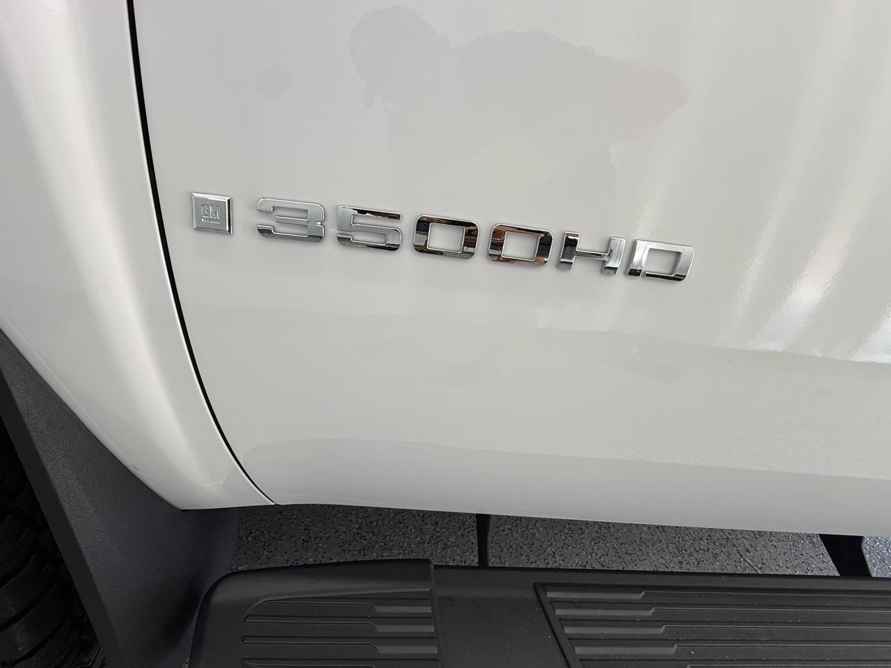 Chevrolet Silverado 3500HD LT1 4WD 2008