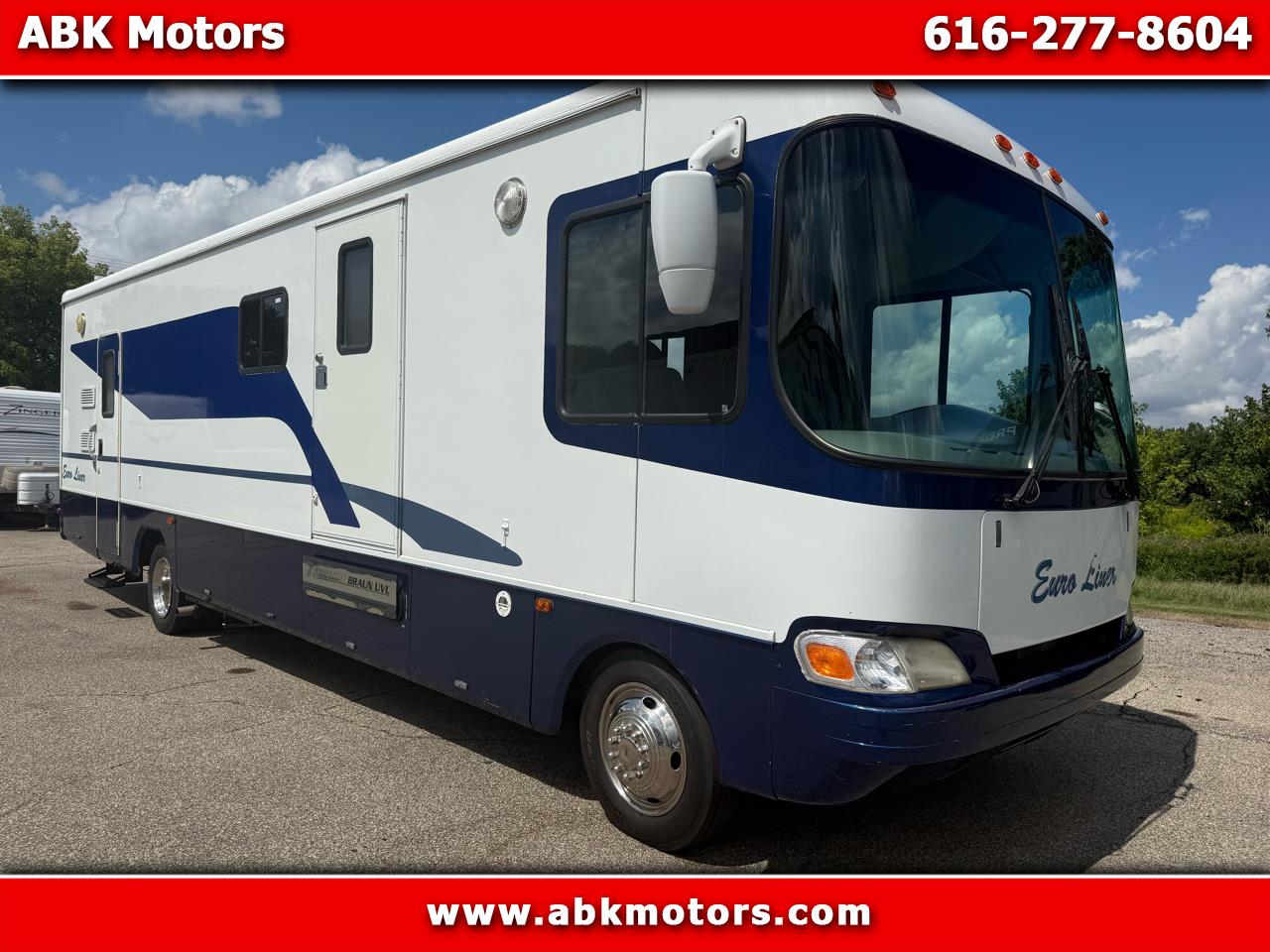 2002 Workhorse P30 Euroliner