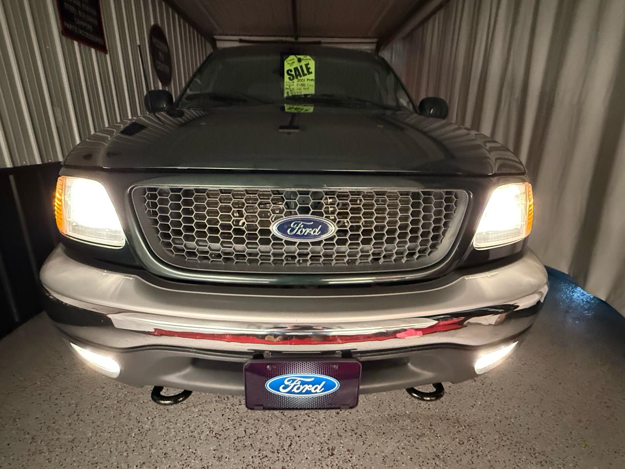 Ford F-150 XLT SuperCrew 4WD 2001