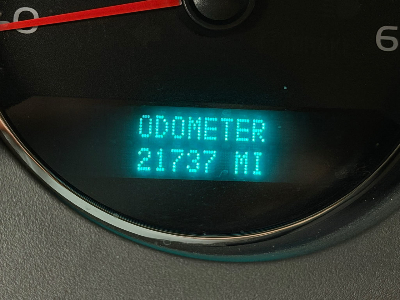 Chevrolet Suburban LT 1500 4WD 2012