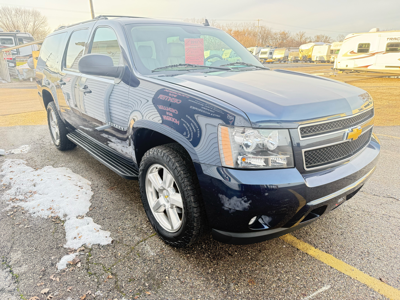 Chevrolet Suburban LT 1500 4WD 2012