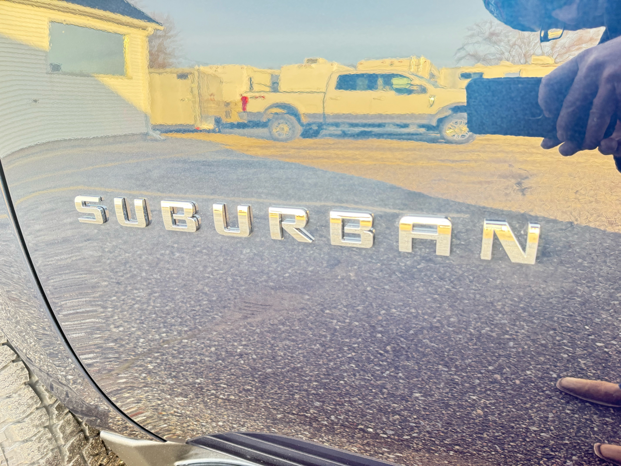 Chevrolet Suburban LT 1500 4WD 2012