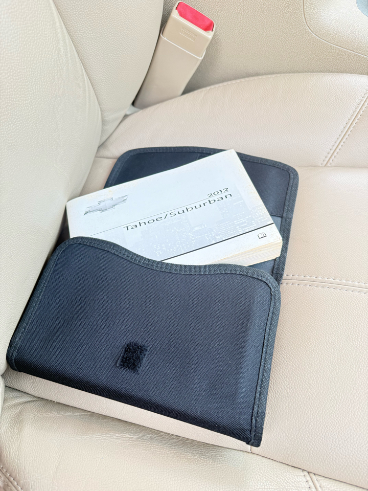 Chevrolet Suburban LT 1500 4WD 2012