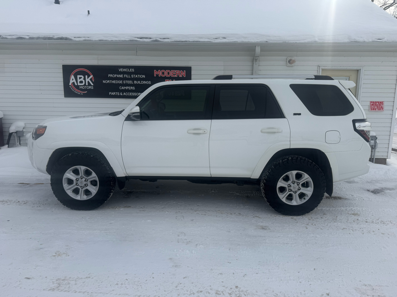 Toyota 4Runner SR5 Premium 4WD 2021