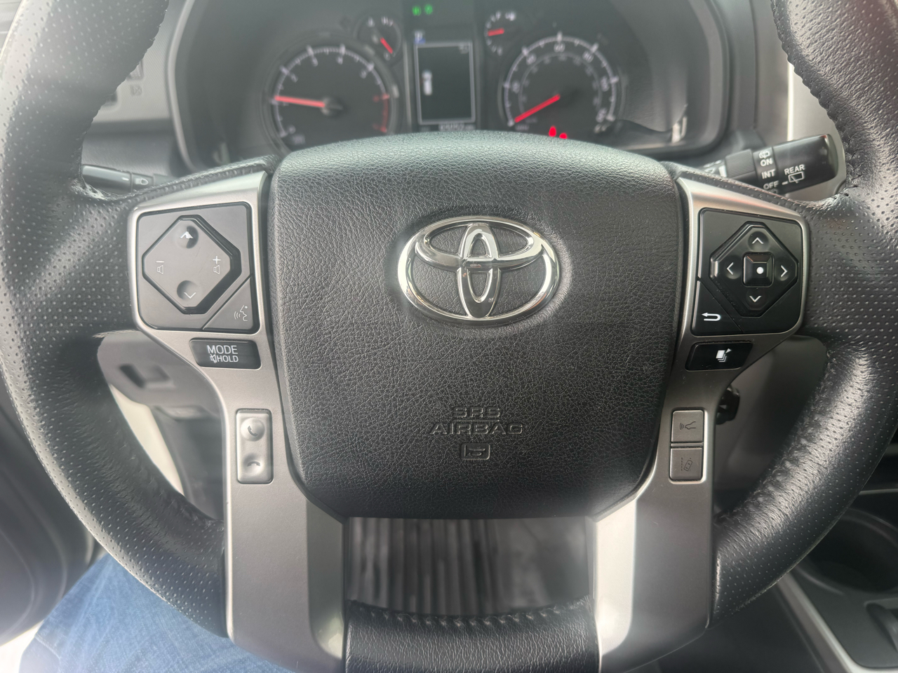 Toyota 4Runner SR5 Premium 4WD 2021