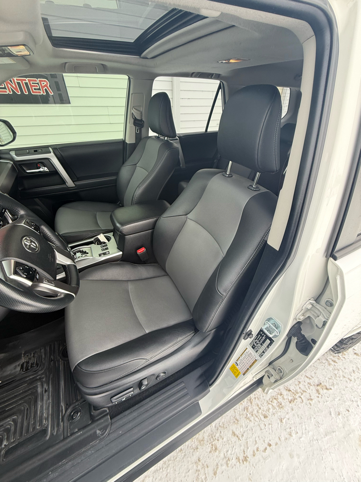 Toyota 4Runner SR5 Premium 4WD 2021