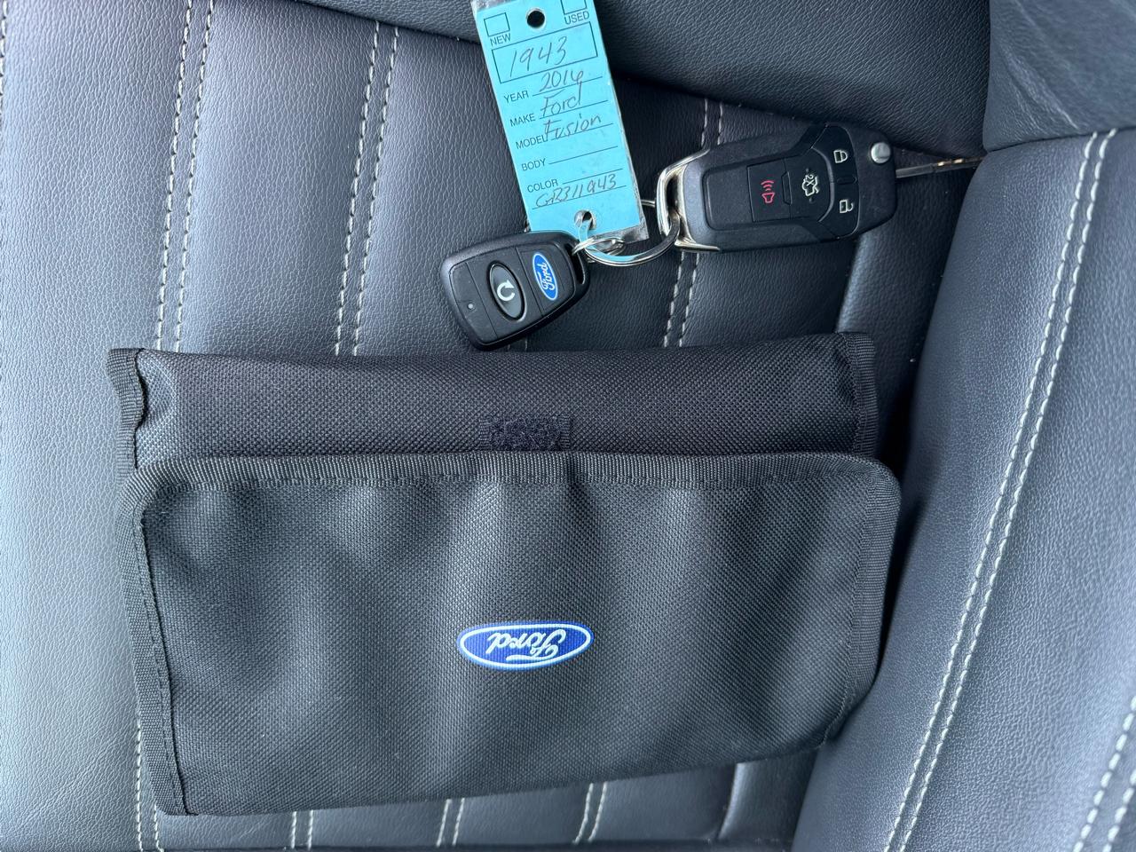 Ford Fusion Hybrid SE 2016