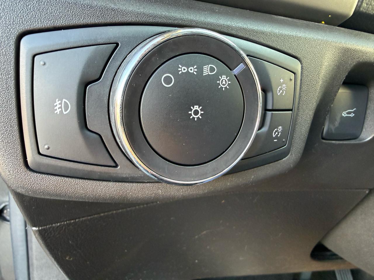 Ford Fusion Hybrid SE 2016