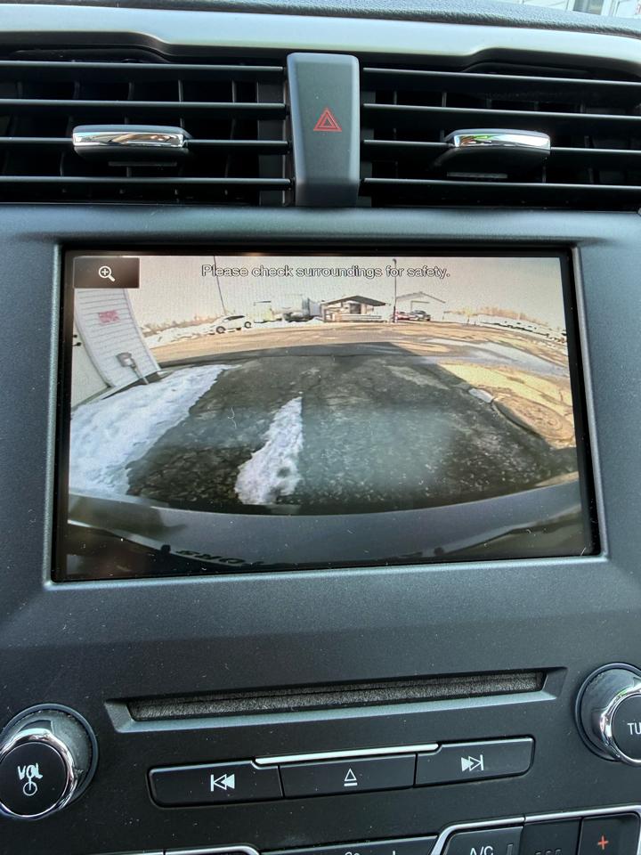 Ford Fusion Hybrid SE 2016