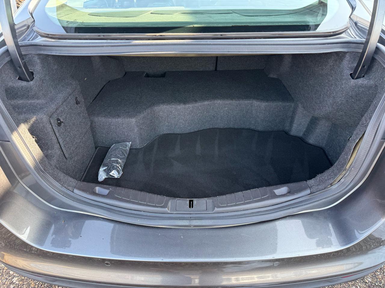 Ford Fusion Hybrid SE 2016