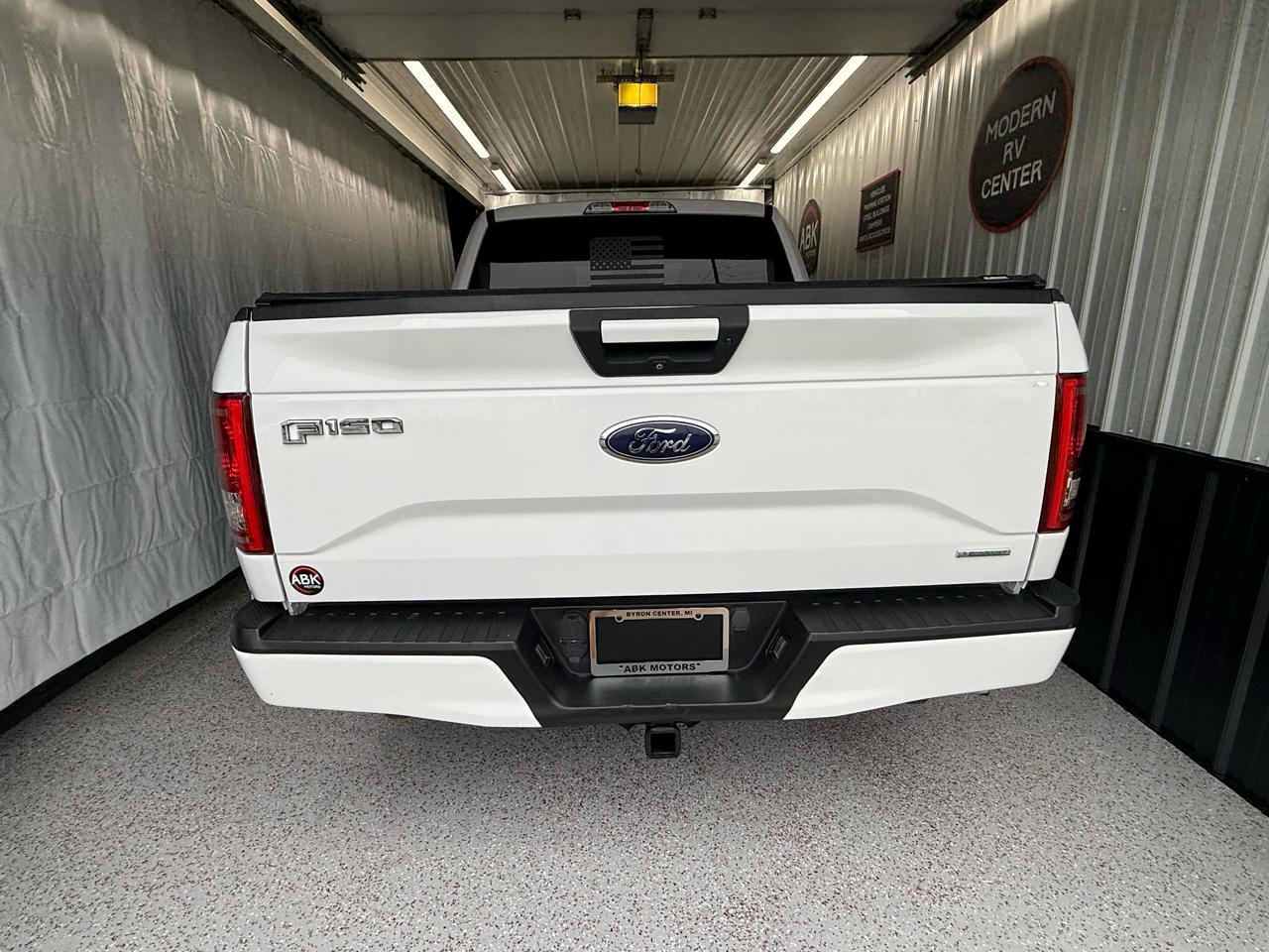 Ford F-150 XLT SuperCrew 5.5-ft. Bed 4WD 2017