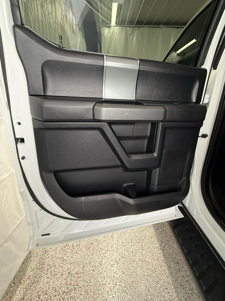 Ford F-150 XLT SuperCrew 5.5-ft. Bed 4WD 2017