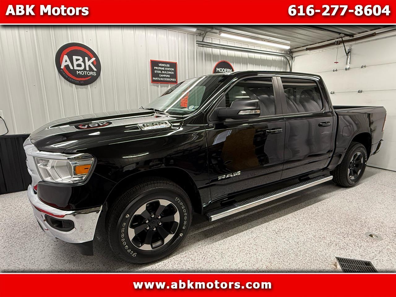 2022 RAM 1500 Big Horn Crew Cab SWB 4WD