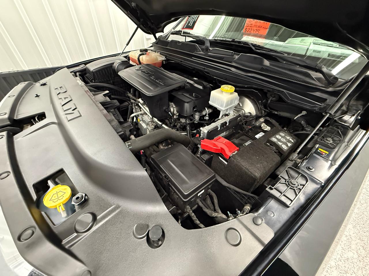 RAM 1500 Big Horn Crew Cab SWB 4WD 2022