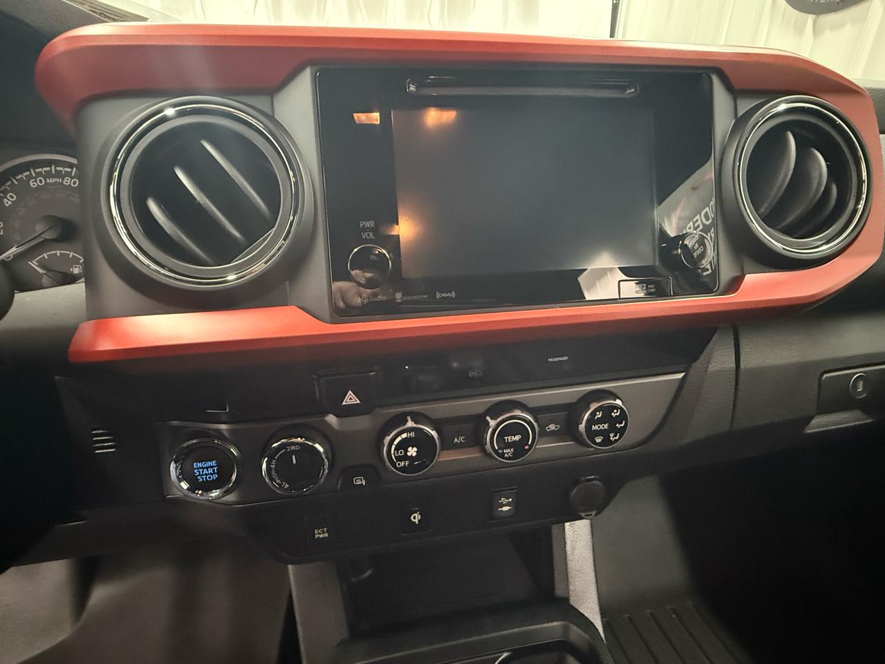 Toyota Tacoma TRD Offroad Double Cab 4WD V6 2017