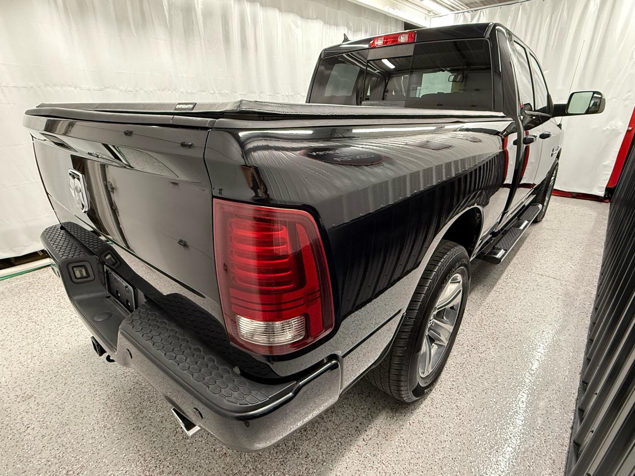 RAM 1500 Sport Quad Cab 4WD 2014