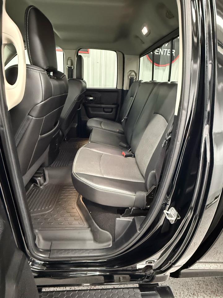 RAM 1500 Sport Quad Cab 4WD 2014
