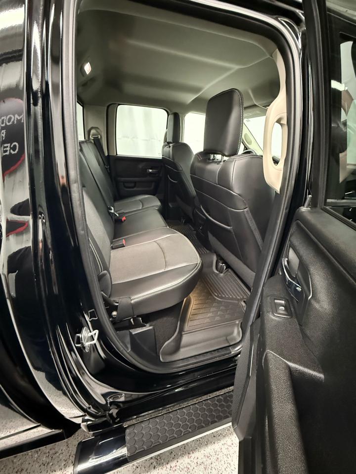 RAM 1500 Sport Quad Cab 4WD 2014