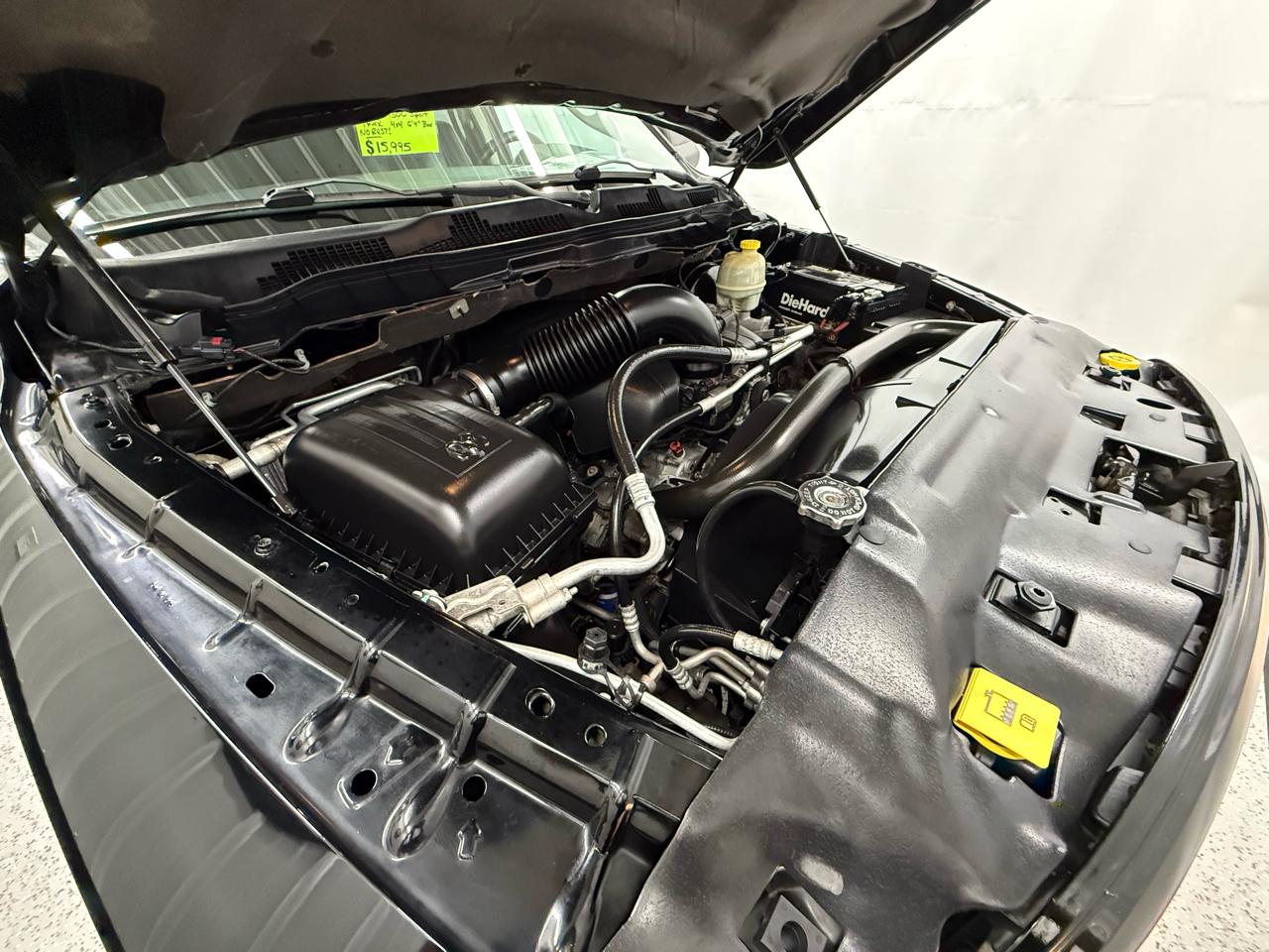 RAM 1500 Sport Quad Cab 4WD 2014