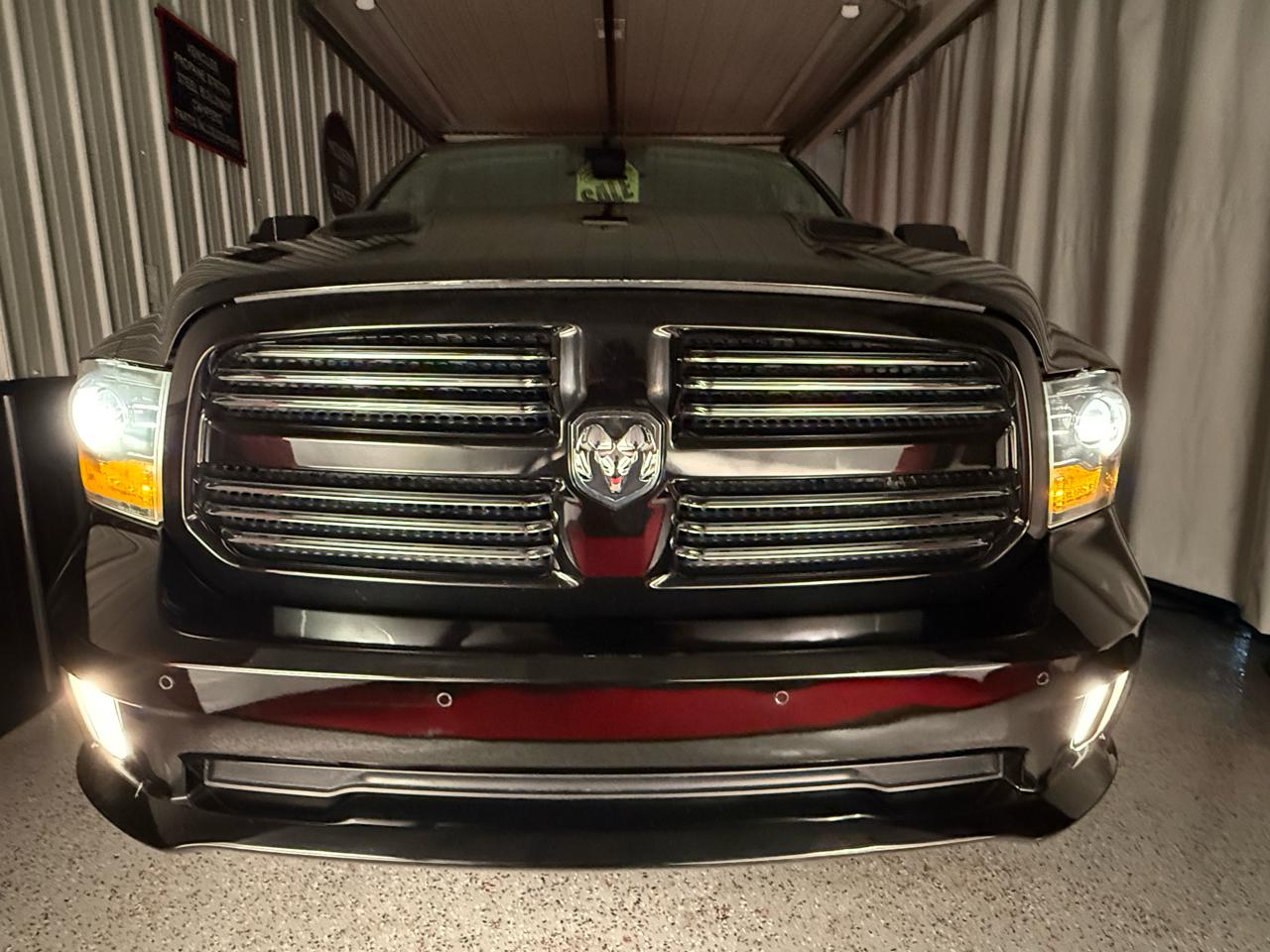 RAM 1500 Sport Quad Cab 4WD 2014
