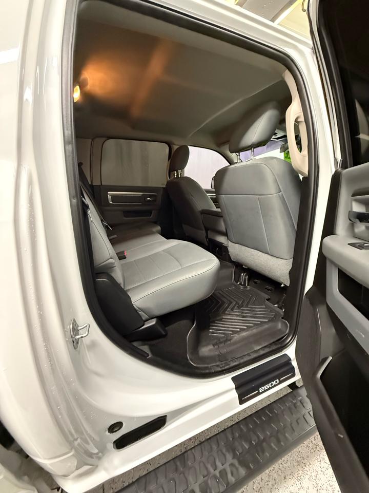RAM 2500 SLT Crew Cab SWB 4WD 2018