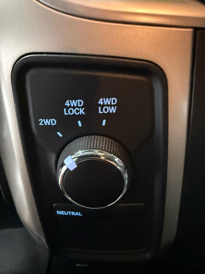 RAM 2500 SLT Crew Cab SWB 4WD 2018