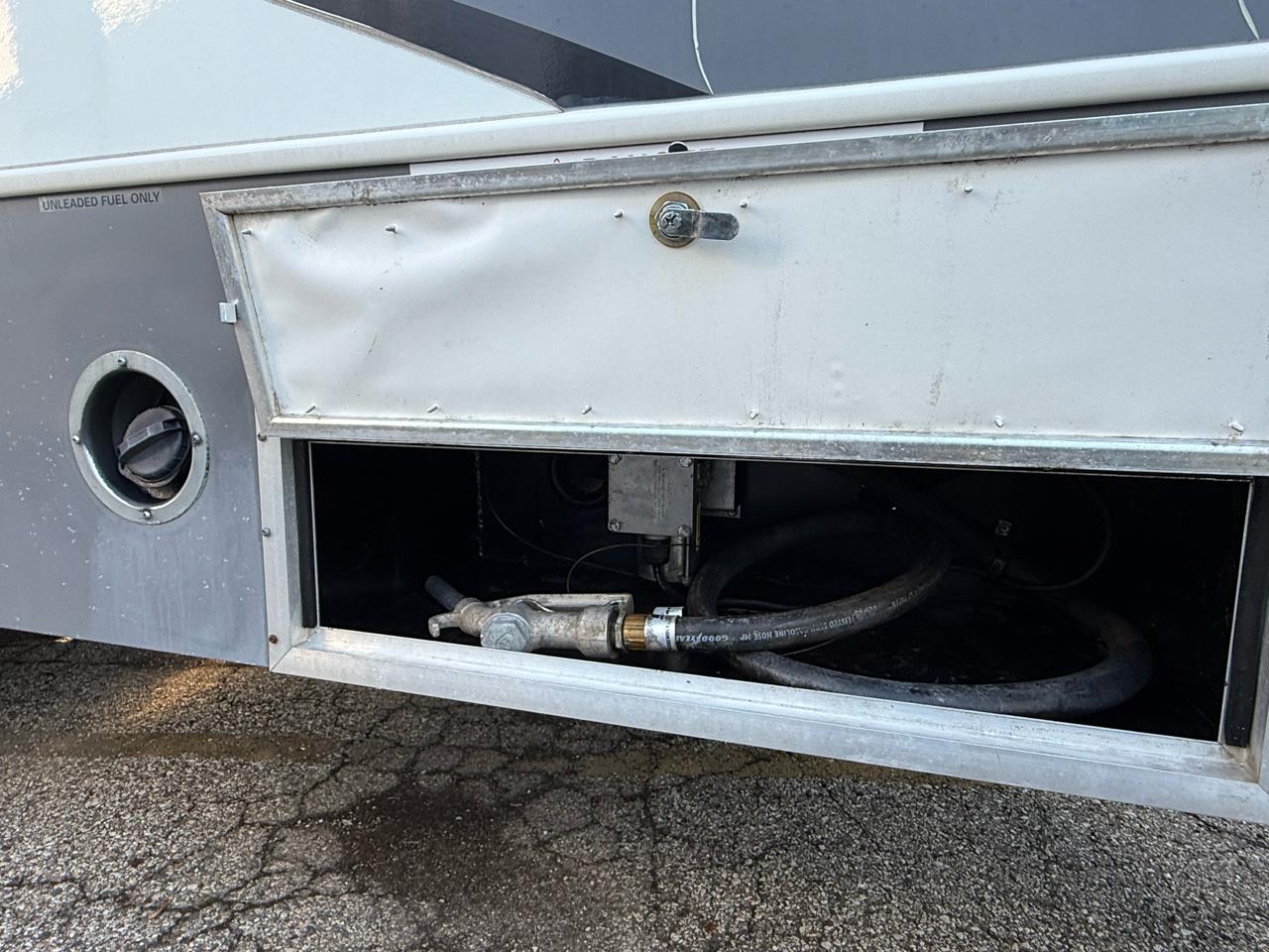 Keystone RV Fuzion Toy Hauler  2009