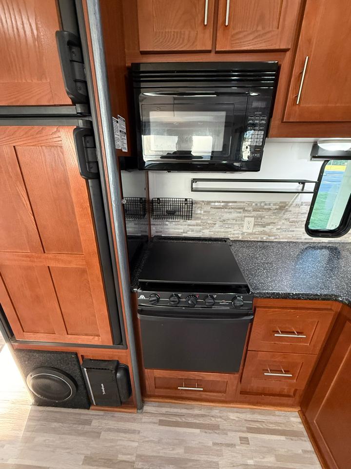 Keystone RV Fuzion Toy Hauler  2009