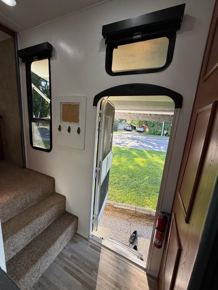 Keystone RV Fuzion Toy Hauler  2009
