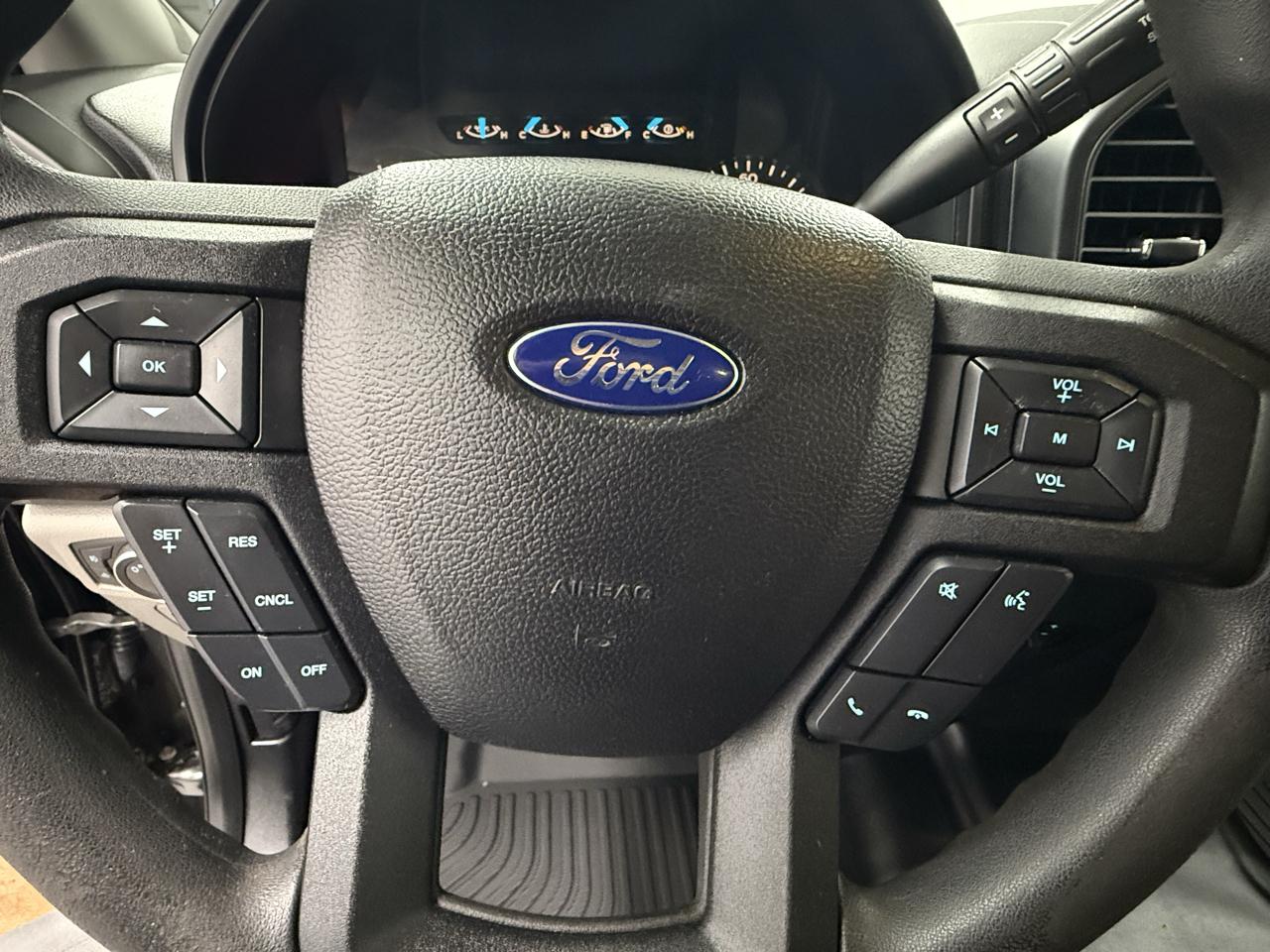 2015 Ford F-150 Lariat - Photo 19