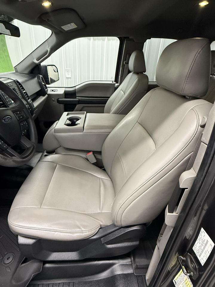 2015 Ford F-150 Lariat - Photo 24