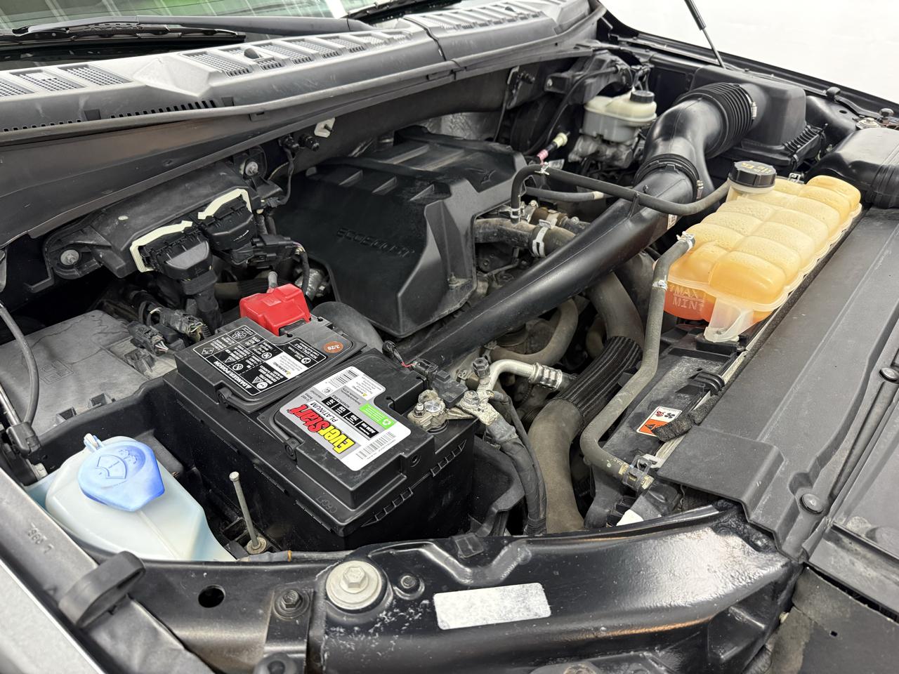 2015 Ford F-150 Lariat - Photo 31
