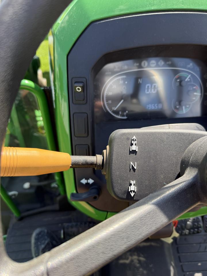 John Deere 5100E  2015