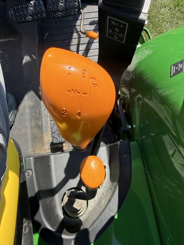 John Deere 5100E  2015