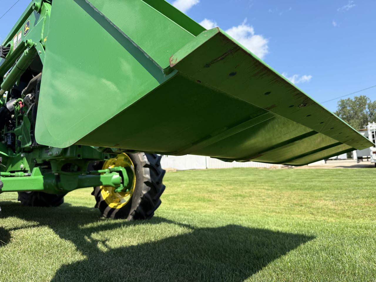John Deere 5100E  2015