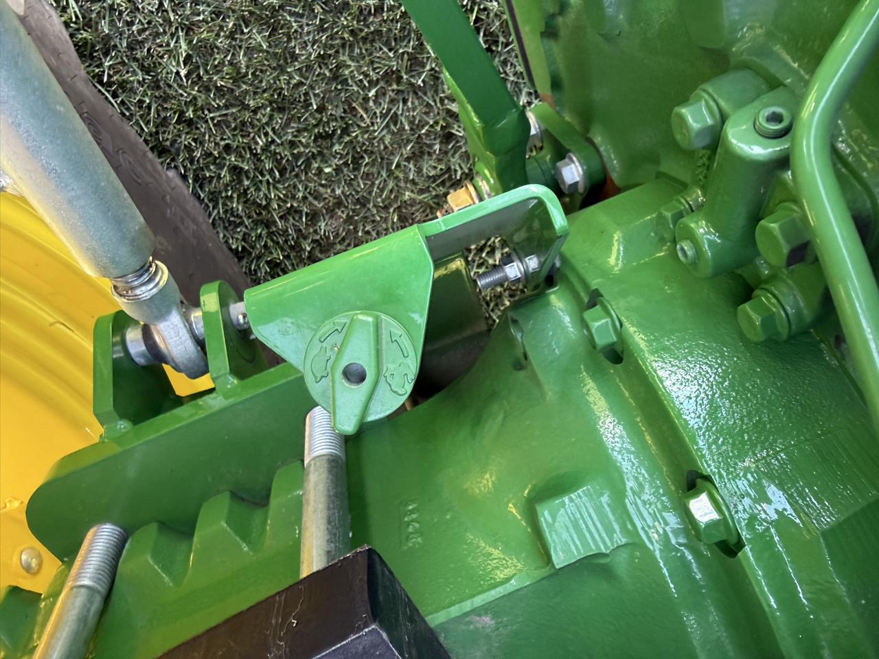John Deere 5100E  2015