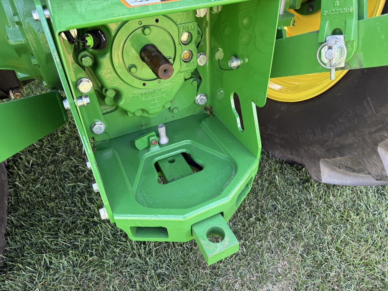 John Deere 5100E  2015