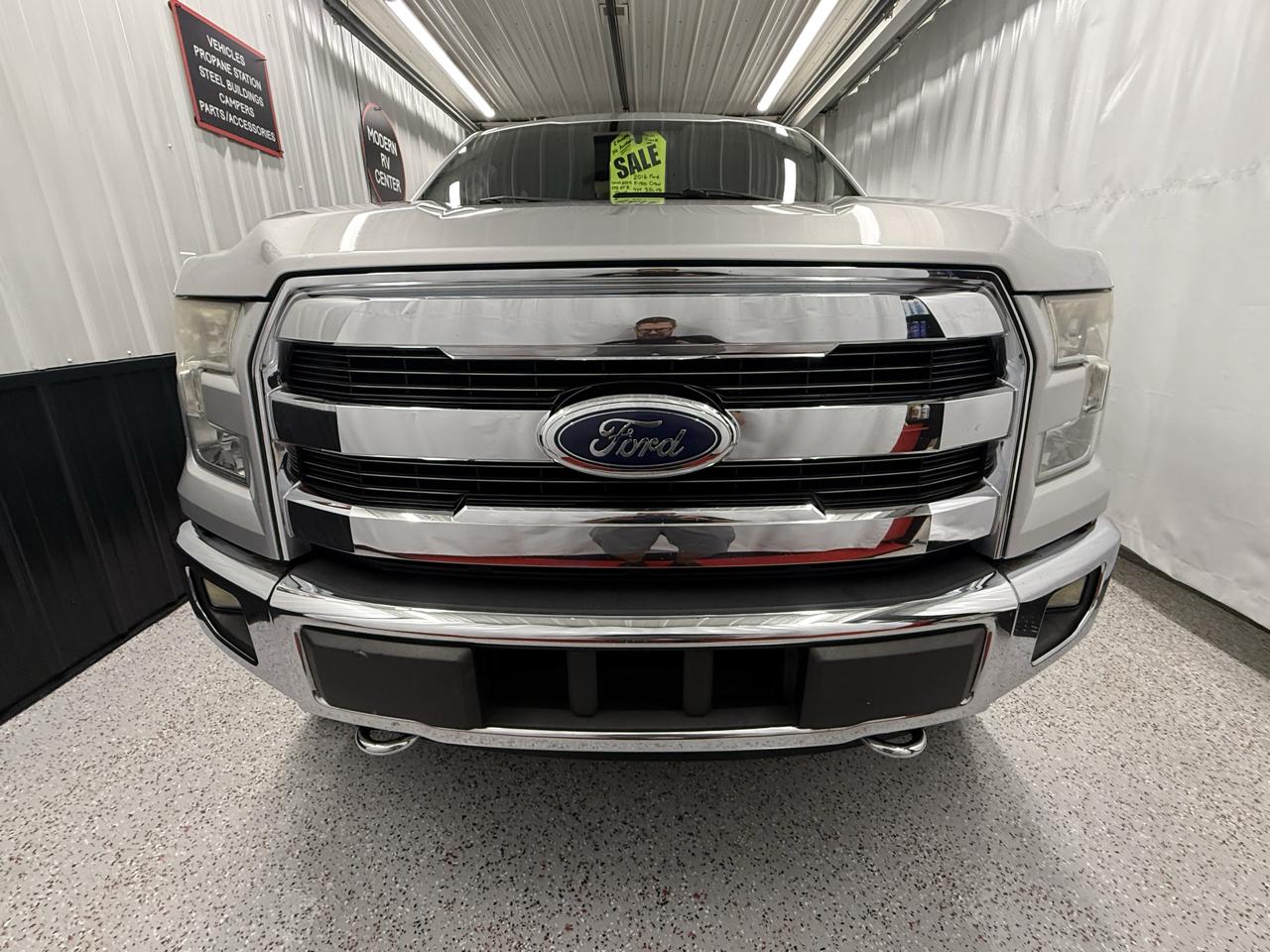 Ford F-150 Lariat SuperCrew 5.5-ft. Bed 4WD 2016
