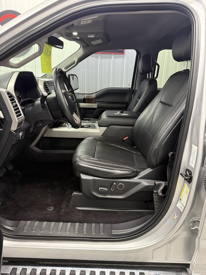 Ford F-150 Lariat SuperCrew 5.5-ft. Bed 4WD 2016