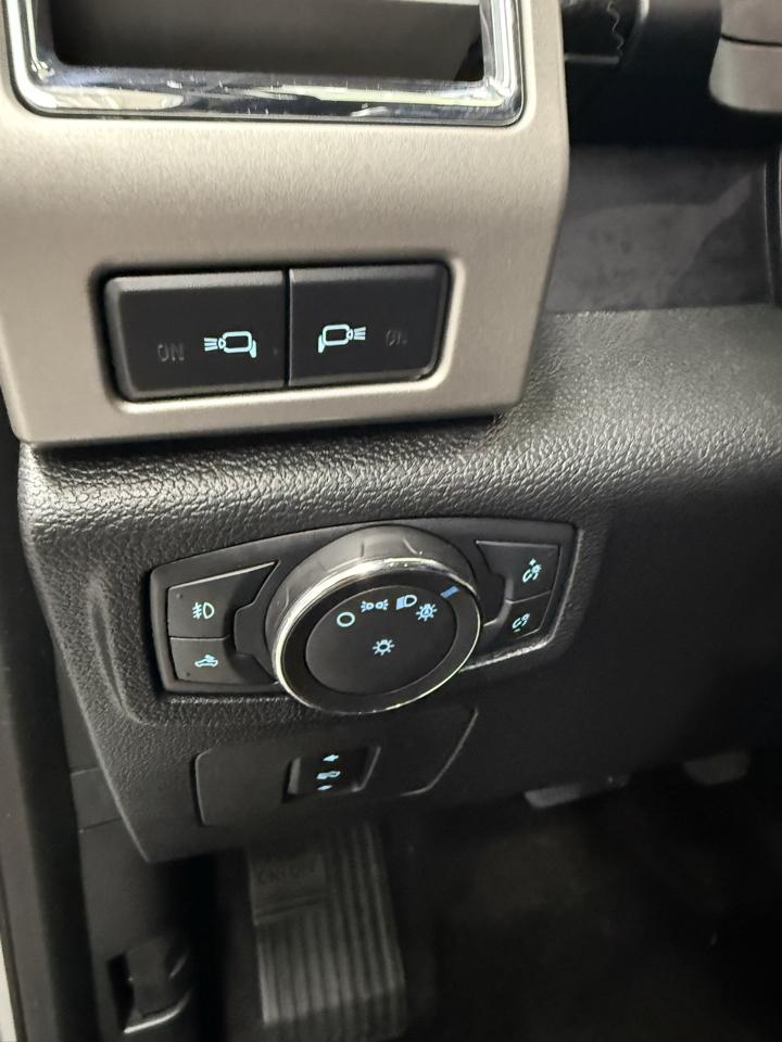 Ford F-150 Lariat SuperCrew 5.5-ft. Bed 4WD 2016