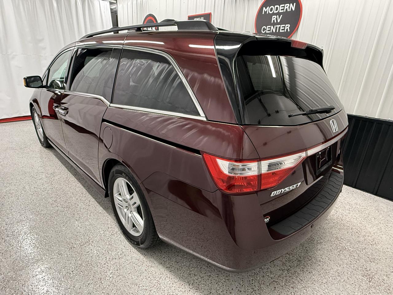 Honda Odyssey Touring 2013