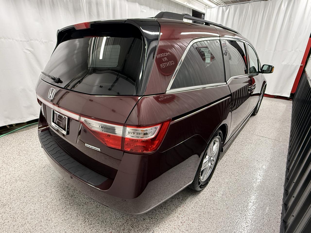 Honda Odyssey Touring 2013